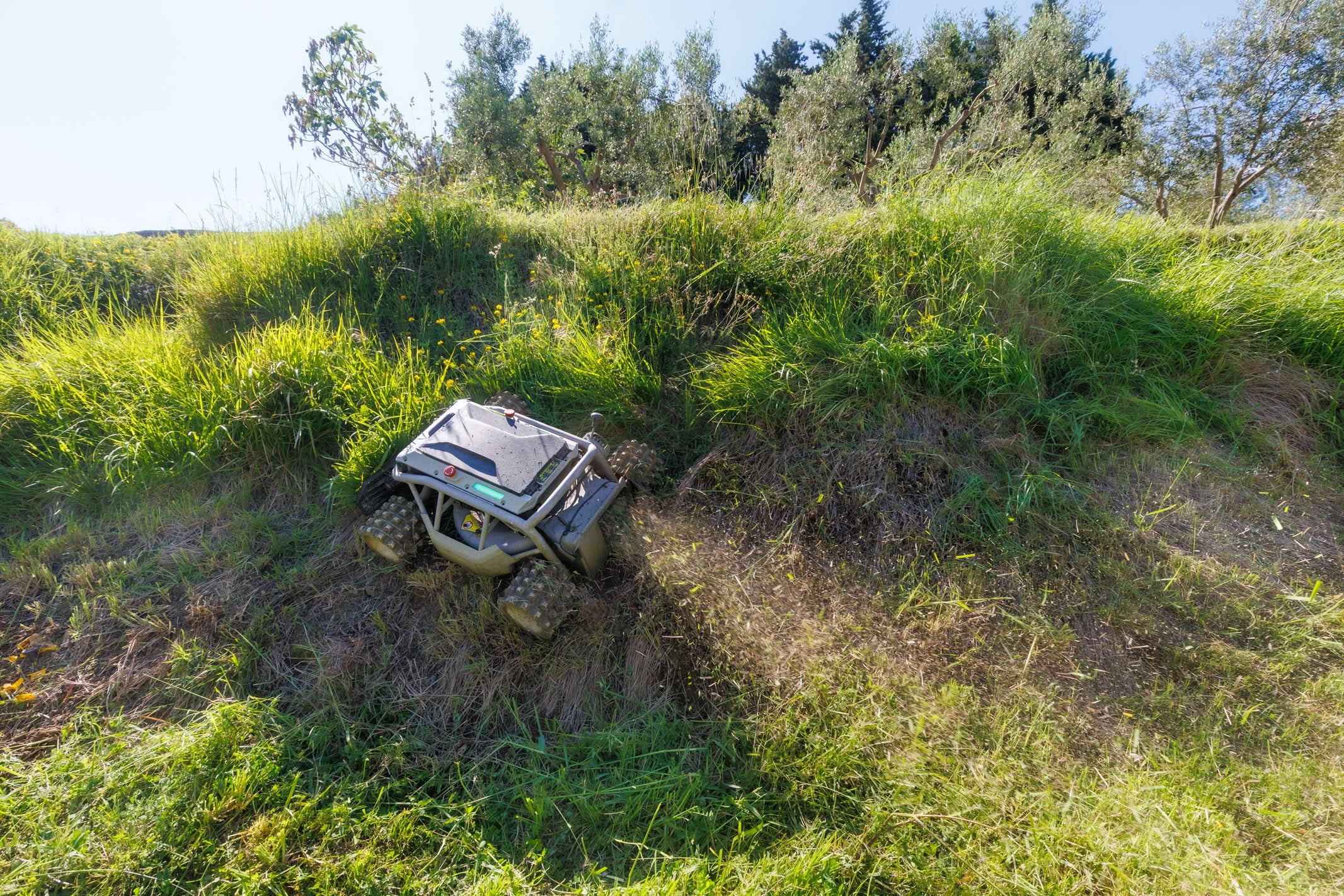 Mowrator S1 – 4WD 12Ah (mit Offroad-Rädern)