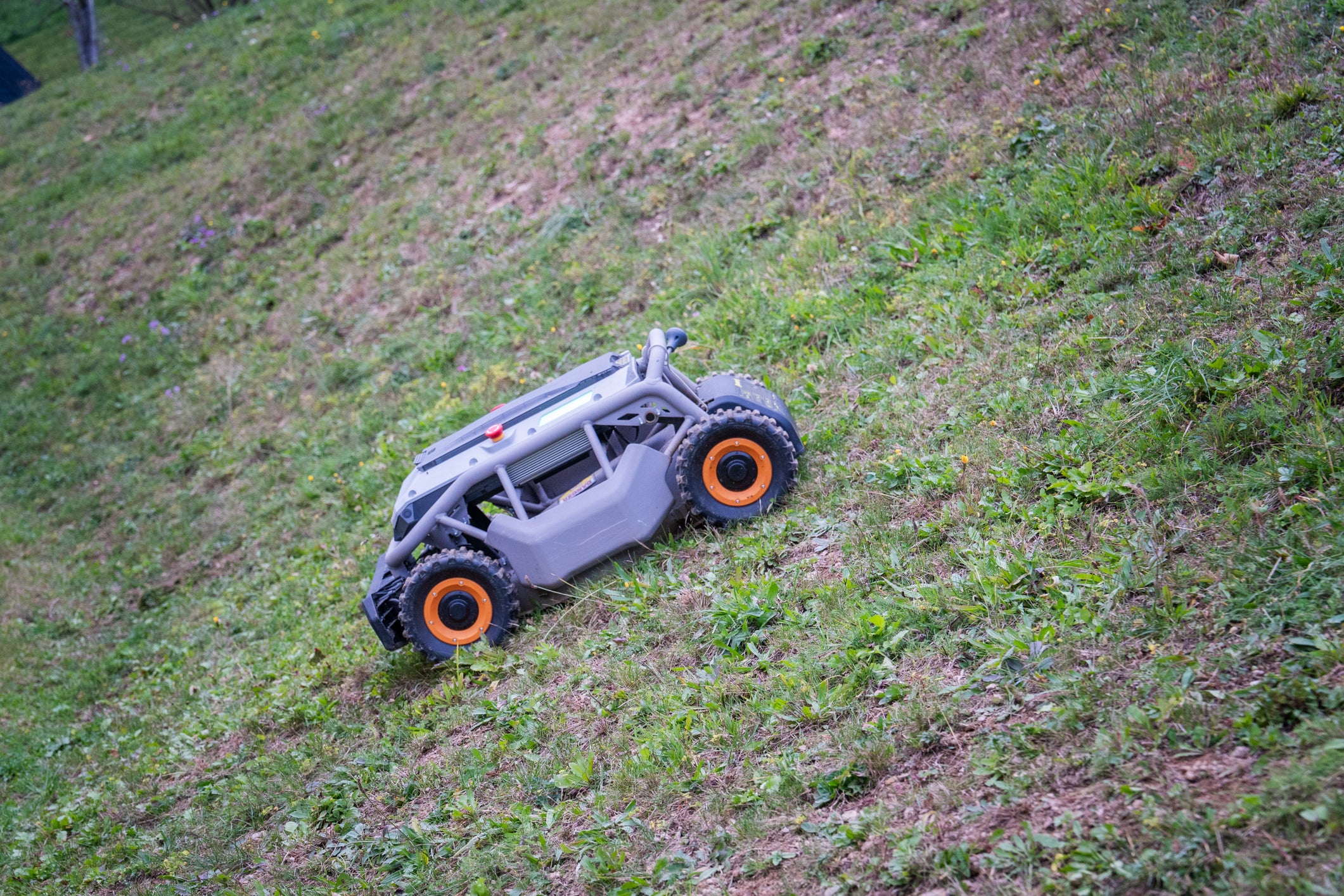 Mowrator S1 – 4WD 18Ah (Terrain-Räder)