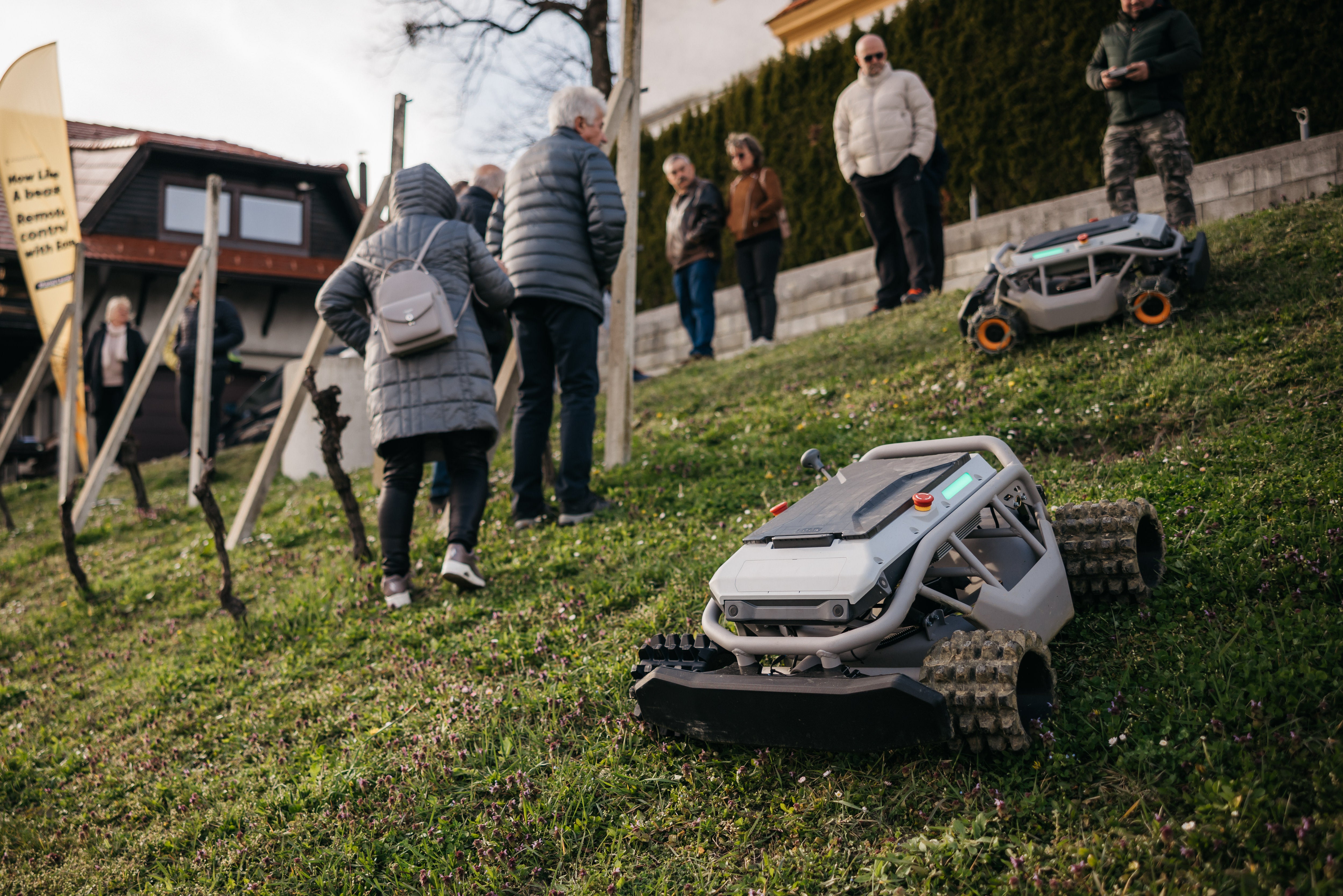 Mowrator S1 – 4WD 18Ah (mit Offroad-Rädern)