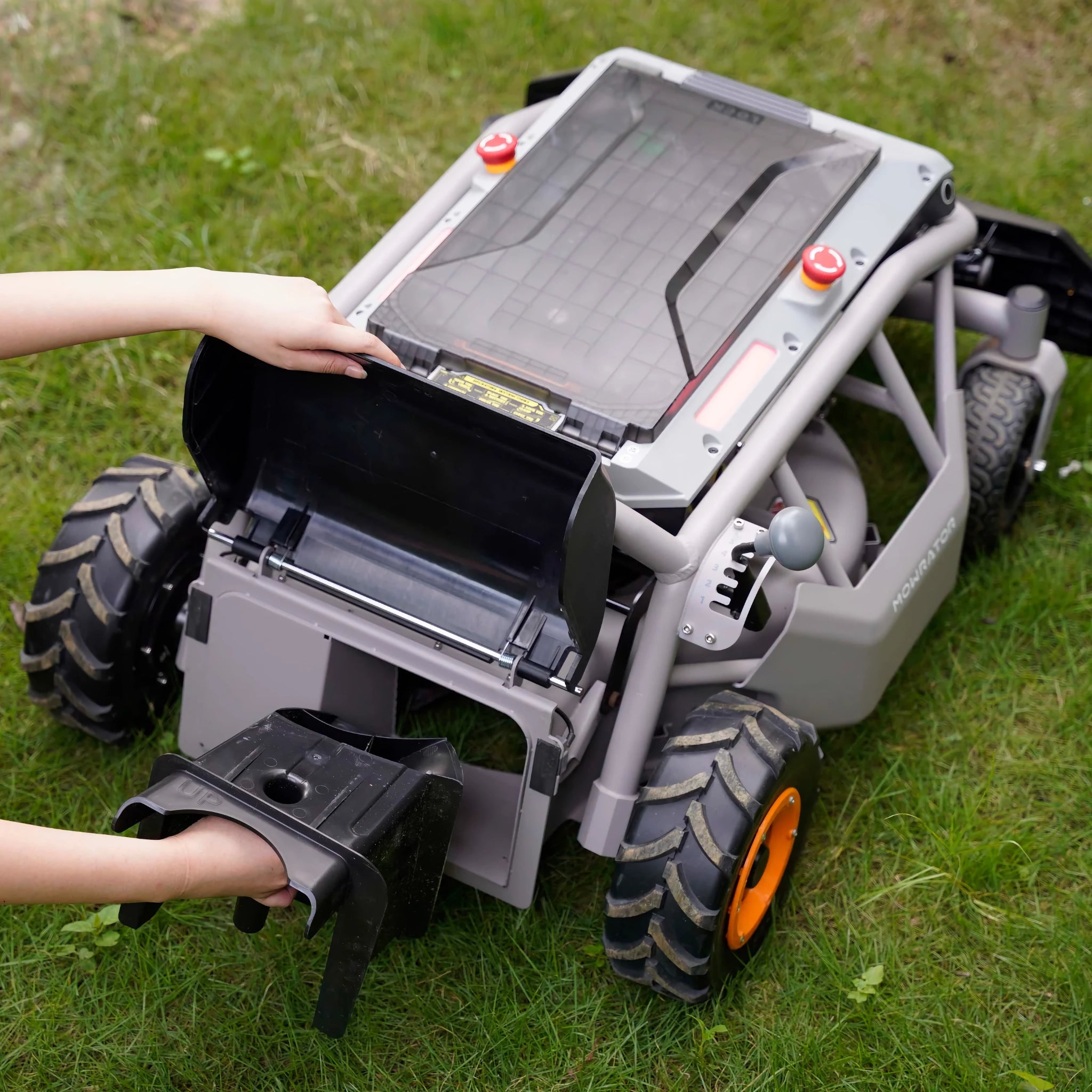 Manueller Grasfangsack mit Rahmen für Mowrator S1