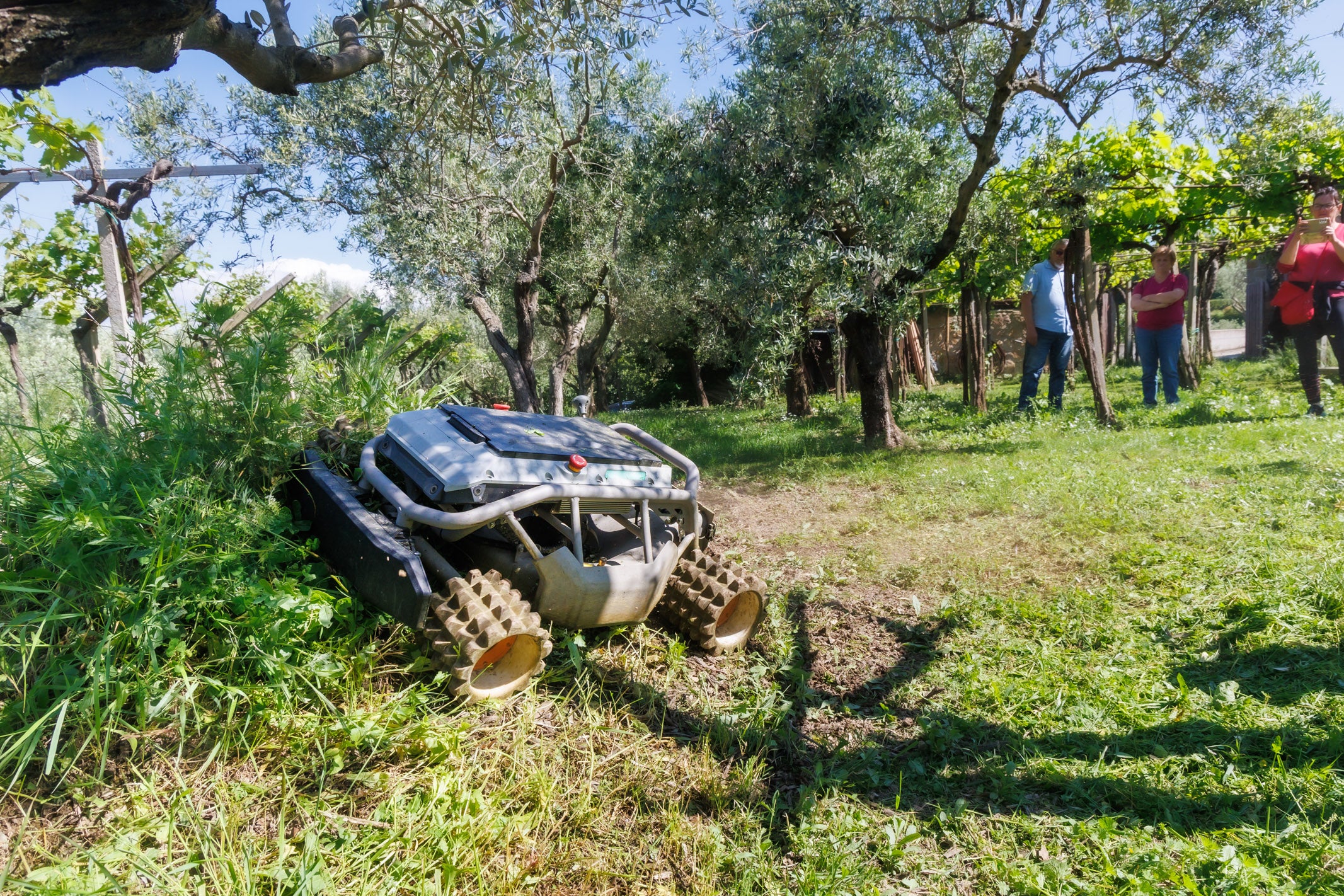 Mowrator S1 – 4WD 18Ah (mit Offroad-Rädern)