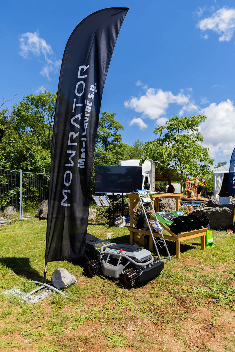 Mowrator S1 – 4WD (mit Offroad-Rädern)