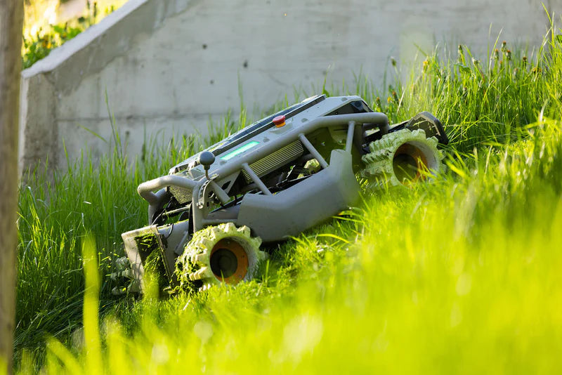 Mowrator S1 – 4WD (mit Offroad-Rädern)