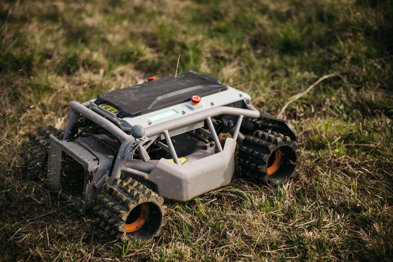 Mowrator S1 – 4WD (mit Offroad-Rädern)