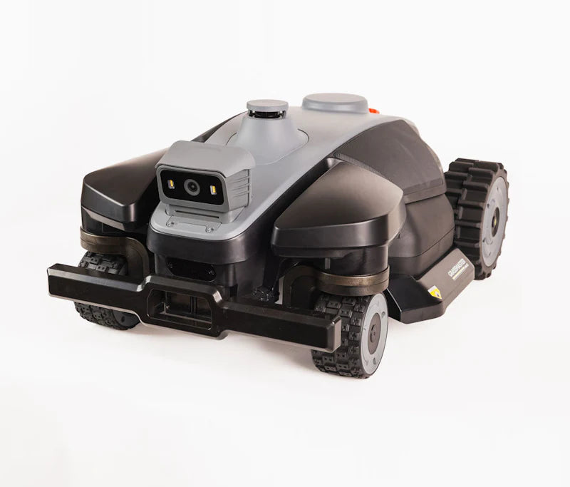 RoboUP Rhino Pro AWD (5.000m²)