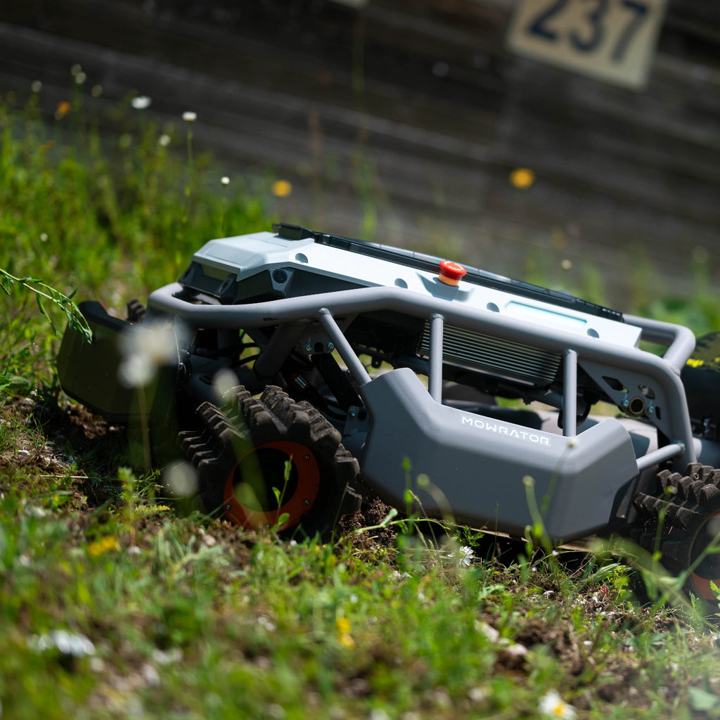 Paar Offroad-Räder für den Mowrator S1