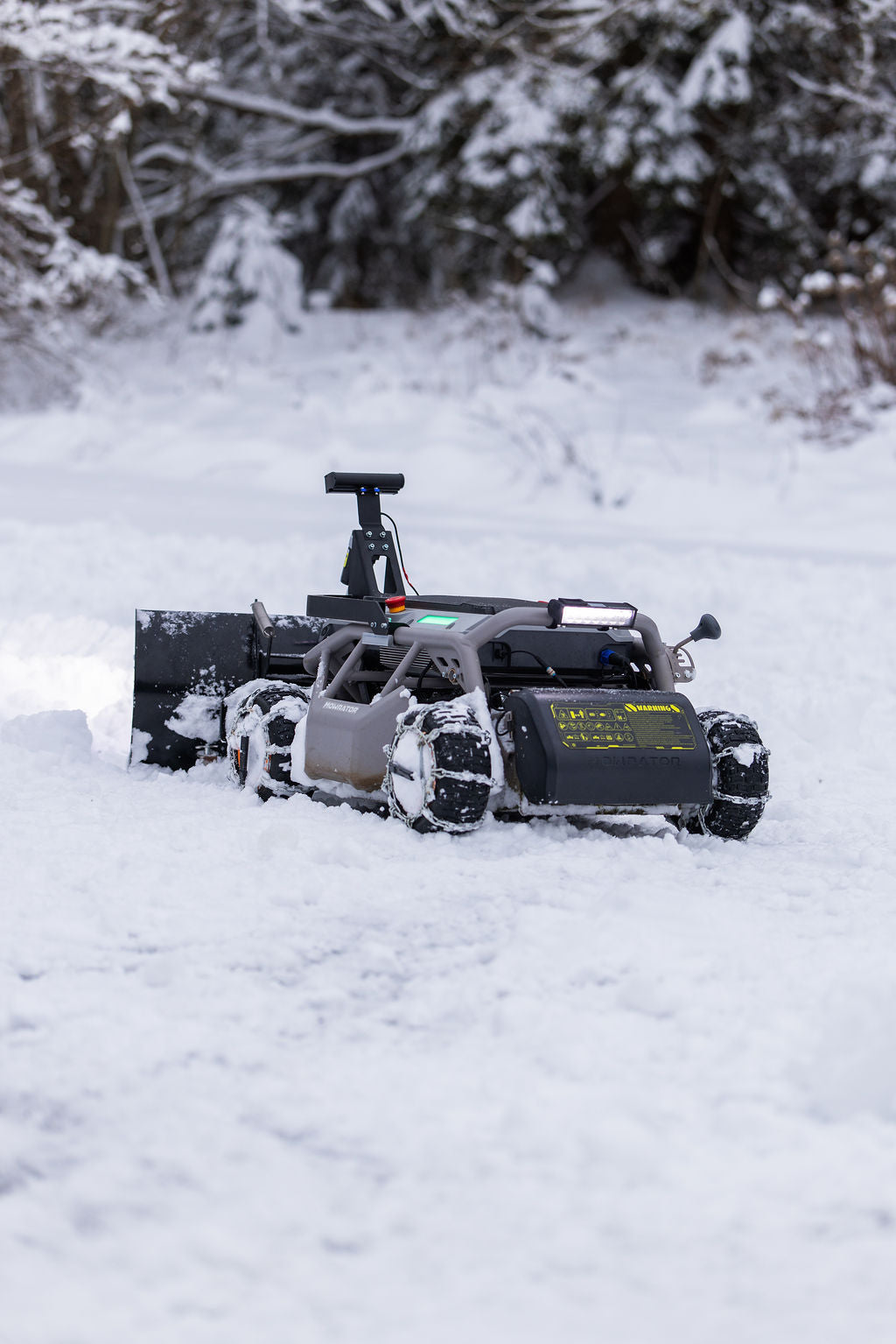Mowrator S1 - 4WD 18Ah (mit Ketten)